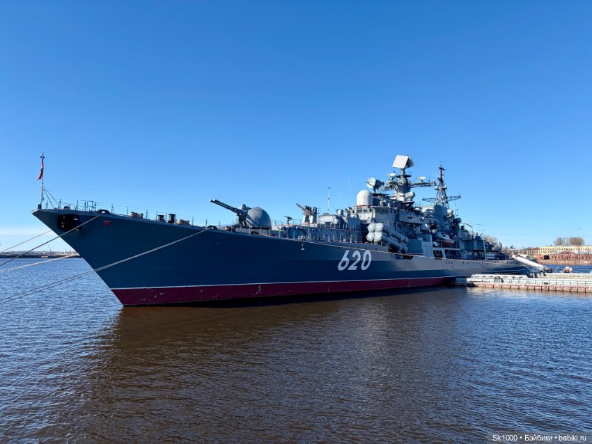 В Кронштадте с Никой (Она Н.Петровой)