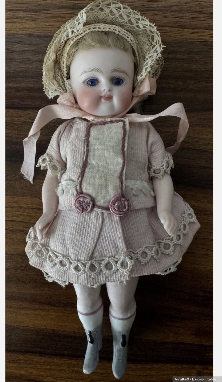 Кружево фриволите — Антикварные куклы Mignonette (Миньонетта): карманные (фото 4)