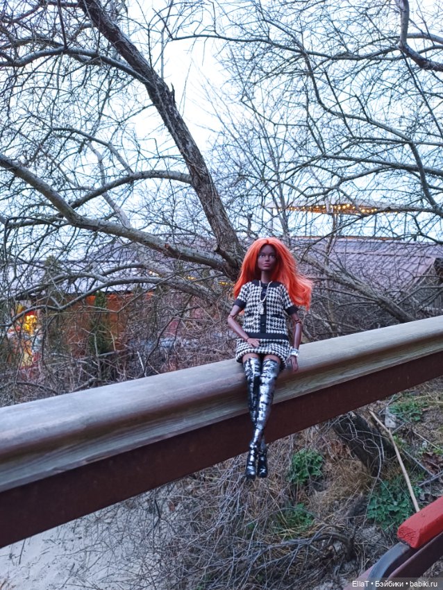 Рыжая — Куклы Barbie (Барби): Looks (фото 3)