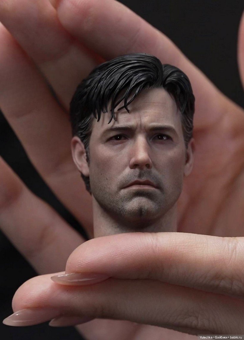 Бэтмен от INART: Новый король формата 1/6 (фото 7)