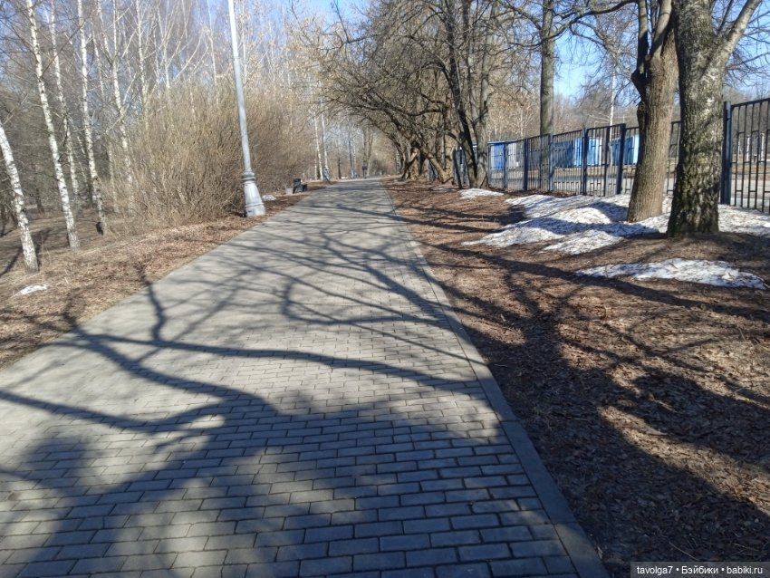 "Сидеть рядом с тем камнем, что вложен в грудь" (фото 5)