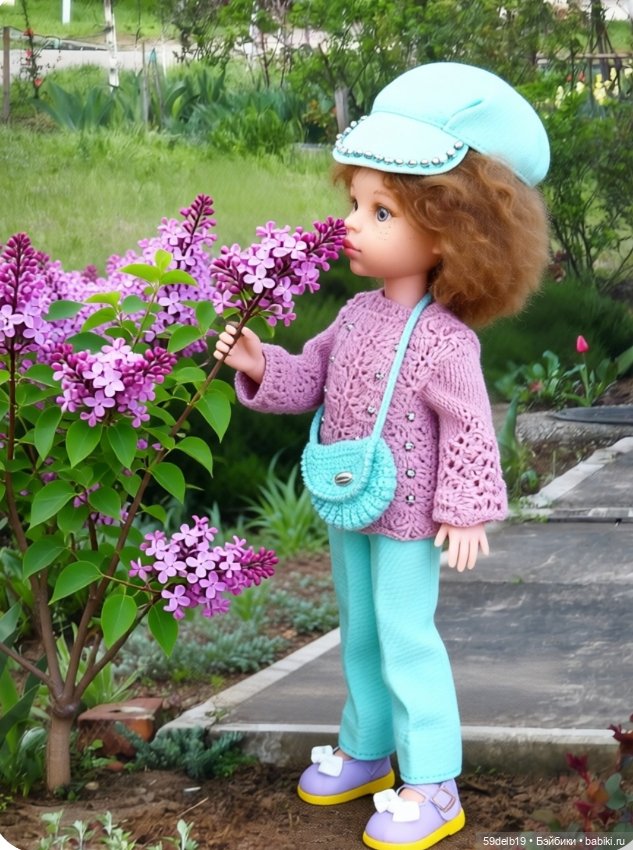 Цветов весенних пышное цветенье. Паолочки среди цветов (фото 2)