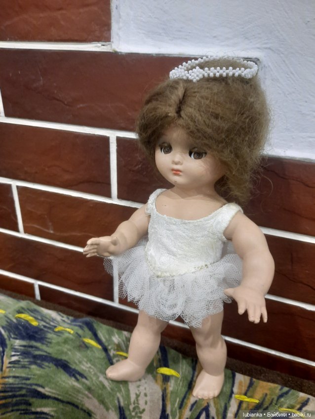 Испаночка — Коллекции игровых кукол (Playline): фото полок (фото 10)