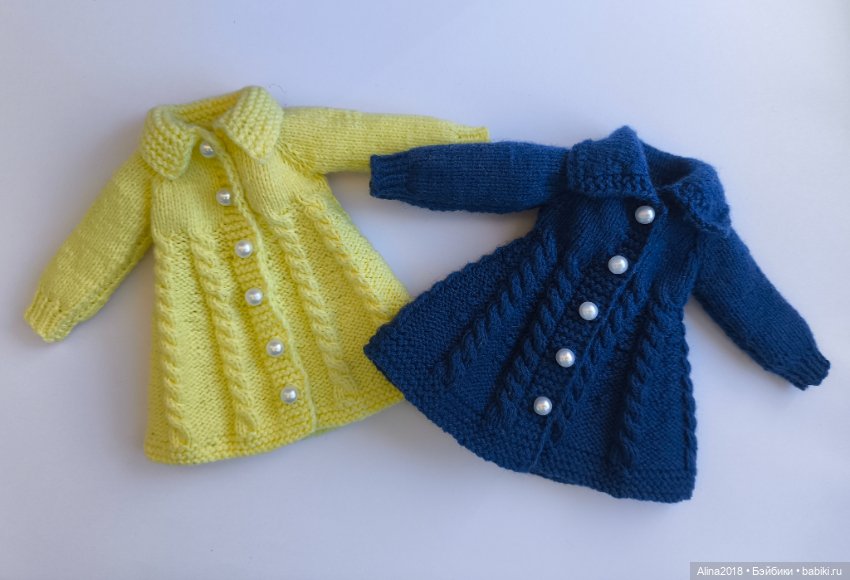 Пальто спицами для куклы Rainbow 🌈 (фото 6)