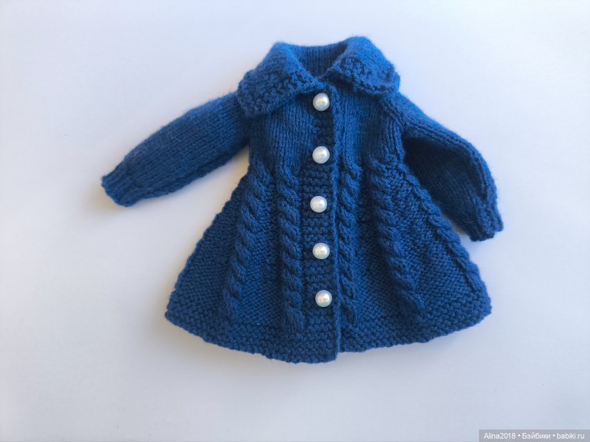 Пальто спицами для куклы Rainbow 🌈 (фото 5)