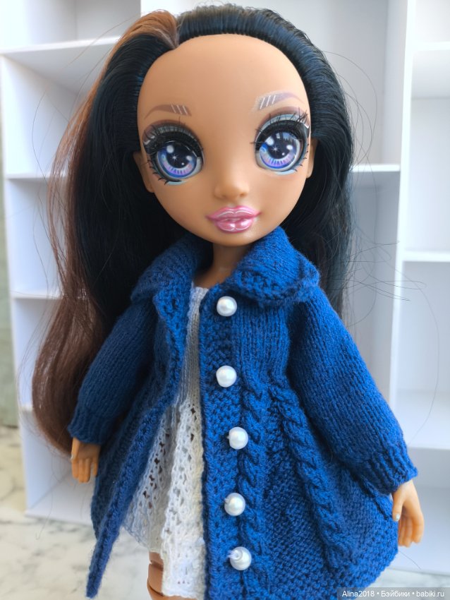 Пальто спицами для куклы Rainbow 🌈 (фото 3)