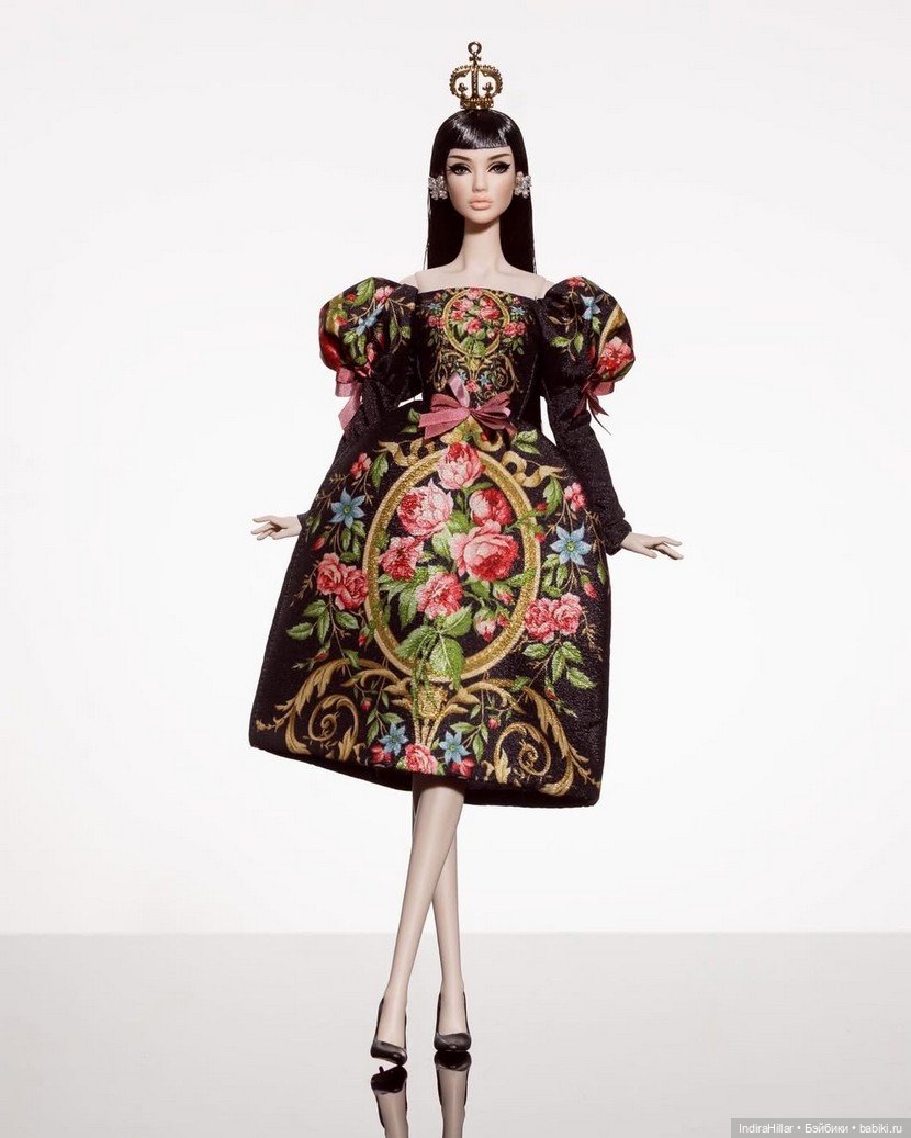 Королевский выход Defa Lucy: когда мода встречается с искусством (фото 6)