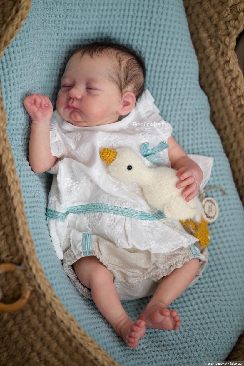 Нежное пробуждение: прототип Logan от Severine Piret в исполнении Belirababy