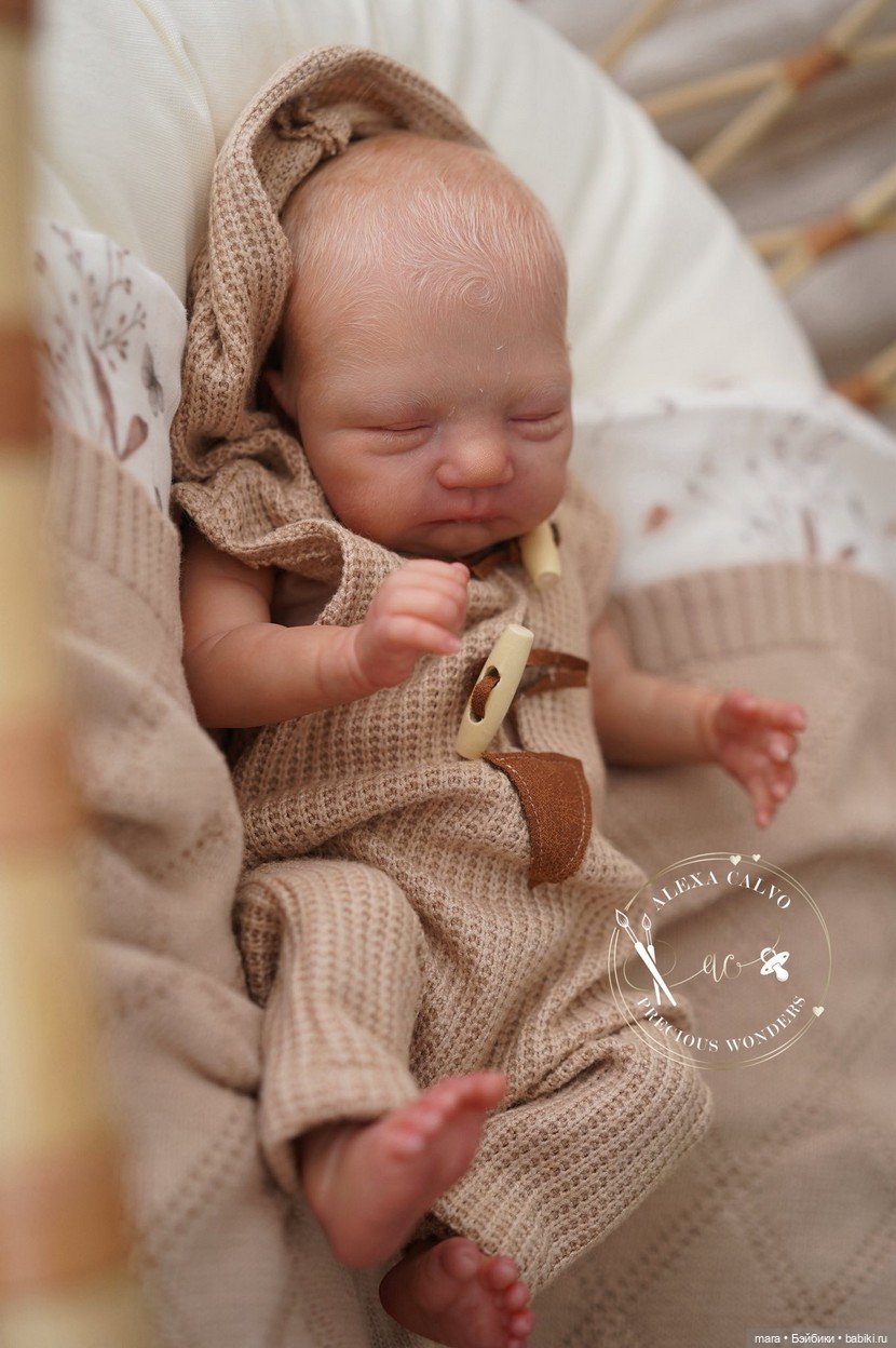 Спящий ангел: прототип Logan от мастера Alexa Calvo (фото 2)