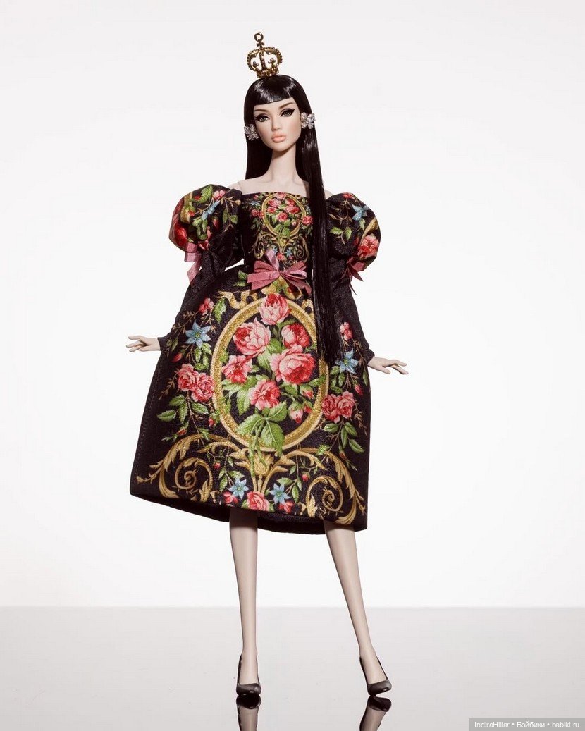 Королевский выход Defa Lucy: когда мода встречается с искусством (фото 7)