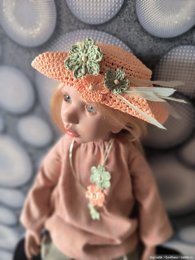 Sienna Zwergnase и вязаная шляпа (фото 5)