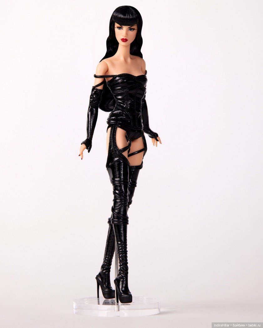 Бетти Пейдж «DARK ANGEL» от Atomic Lab Toys и Джейсона Ву (фото 6)