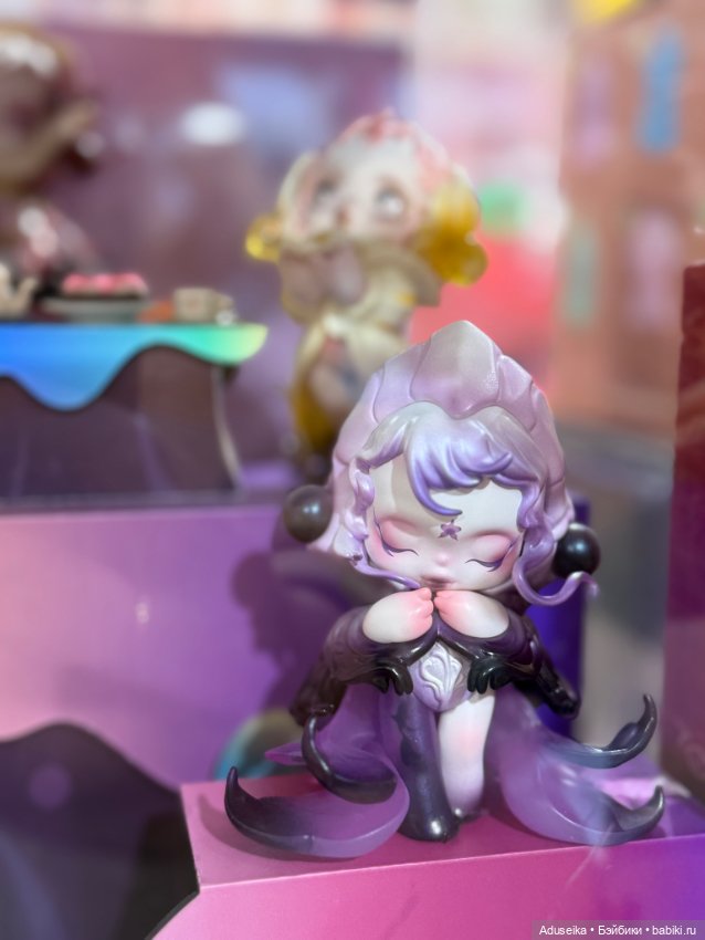 Pop Mart Skullpanda цветы