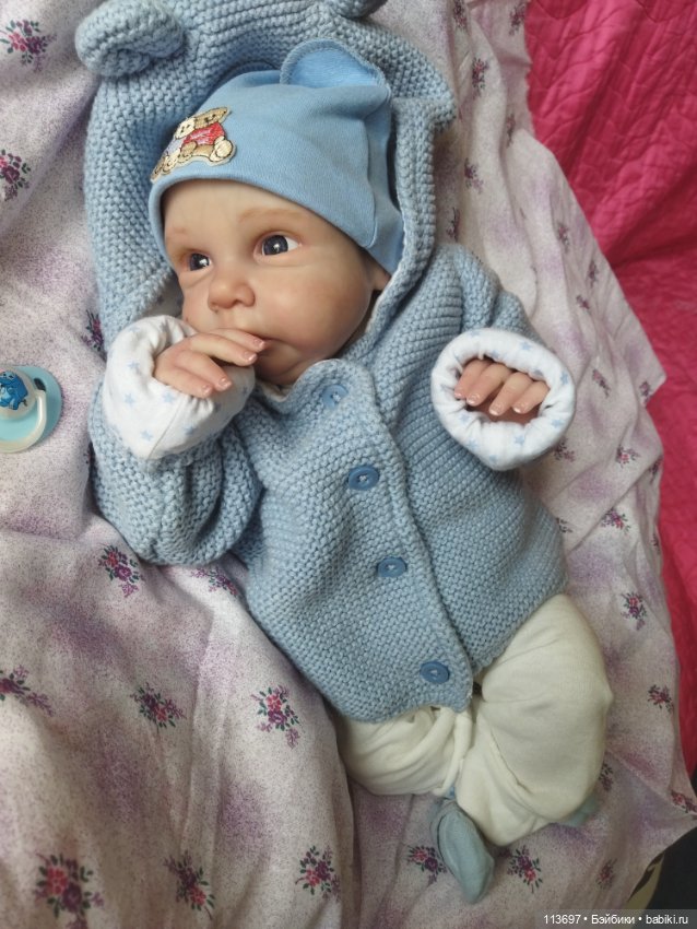 Маленький удивляшка Сашуля