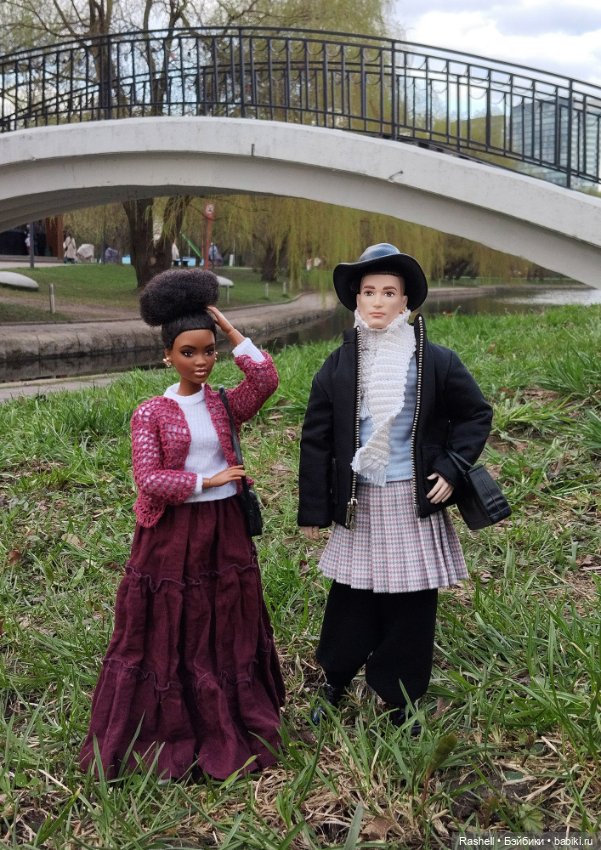 Леонард на весеннем променаде