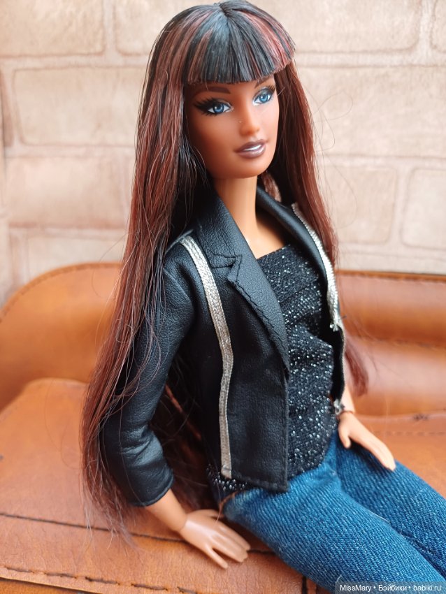 Тереза, или моя первая Анна Лара (Barbie Your Create Neutral Kit # 001)