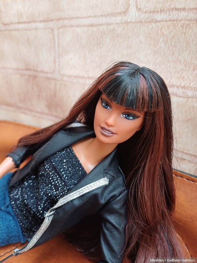 Тереза, или моя первая Анна Лара (Barbie Your Create Neutral Kit # 001)