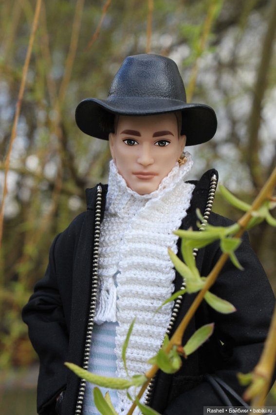 Леонард на весеннем променаде (фото 4)