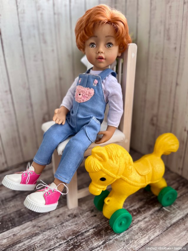 Мои новые куколки осваиваются в домашней обстановке