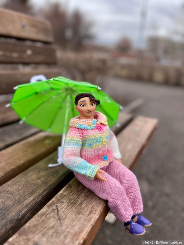 С Луизой на прогулке в дождик (фото 6)