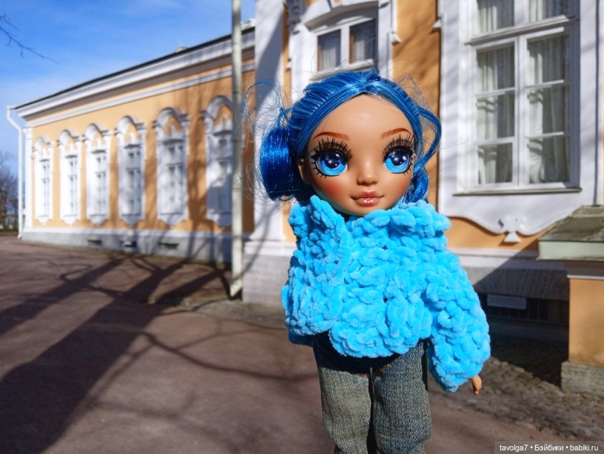 Rainbow High Junior в Петергофе