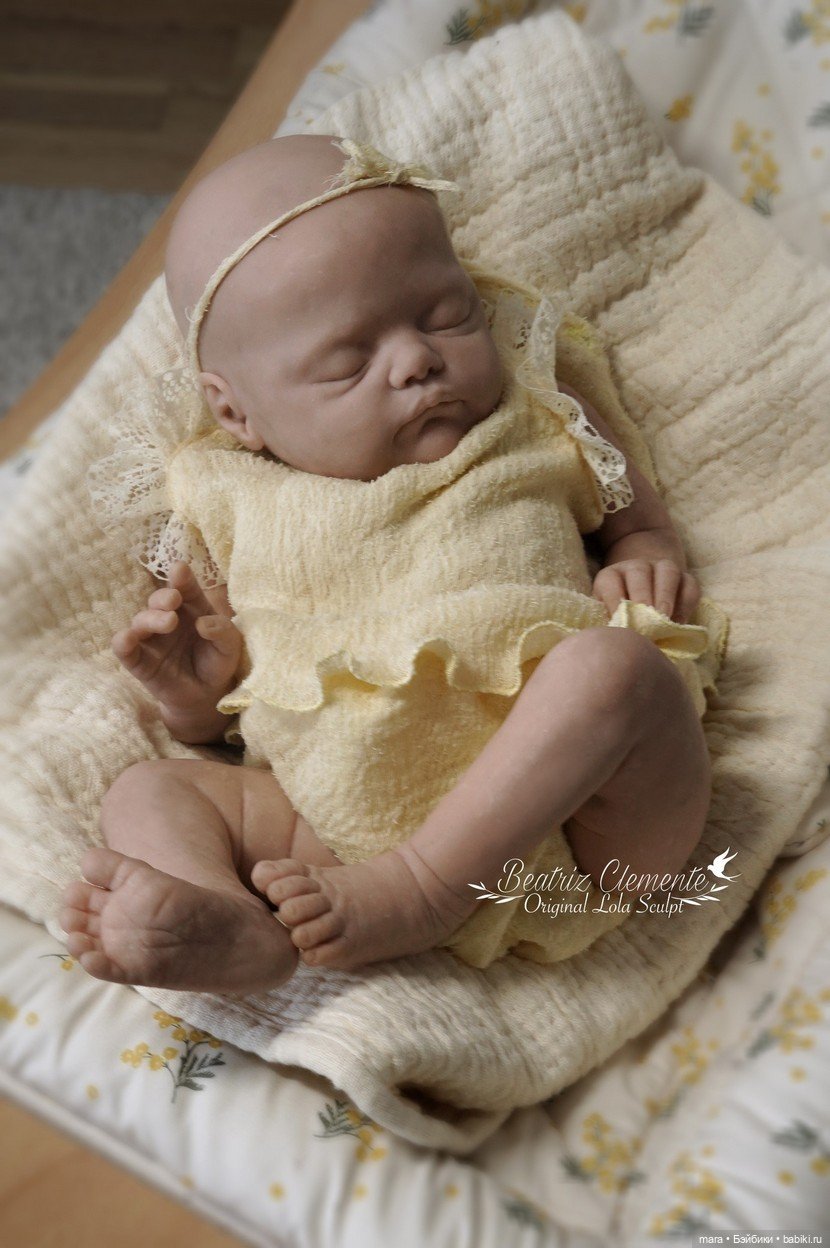 Беатрис Клементе представила скульптуру малышки Лолы (фото 3)