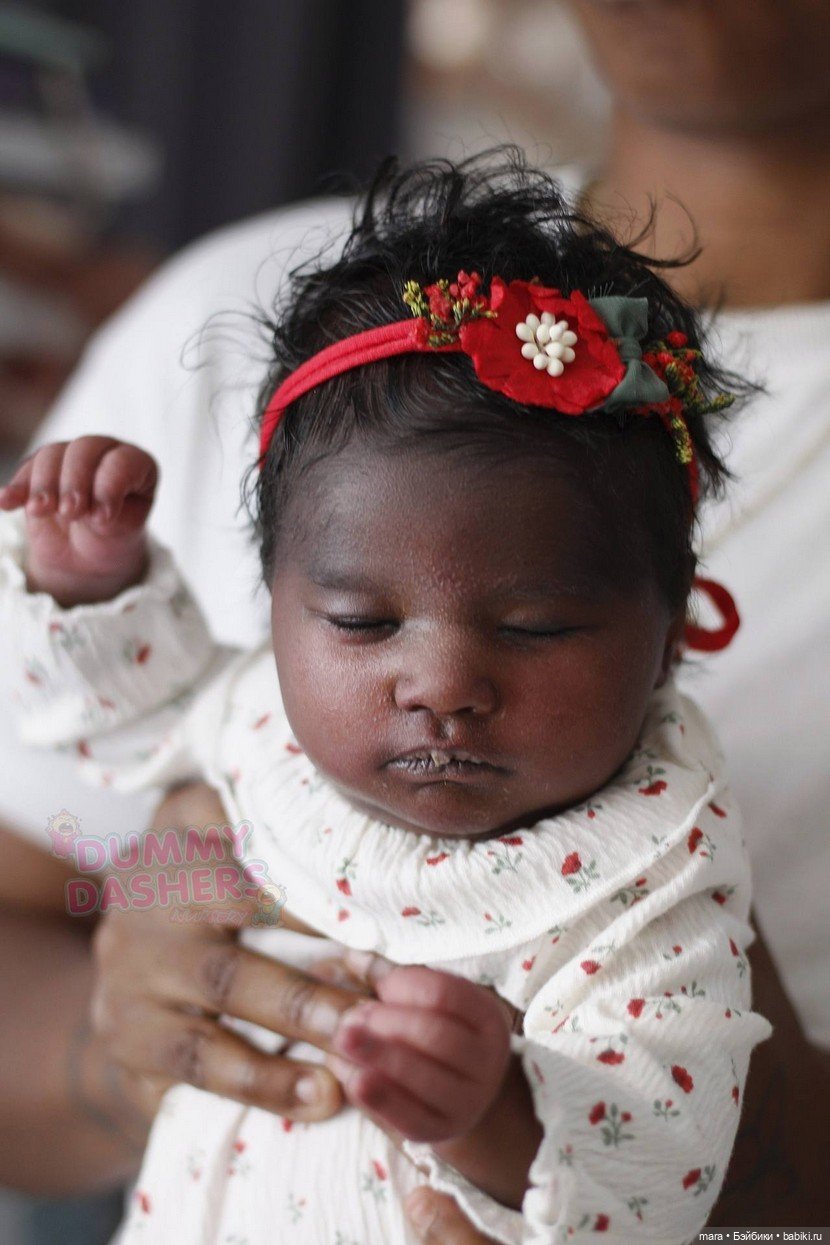 Крошка Лайла от Клеопатры Эристе