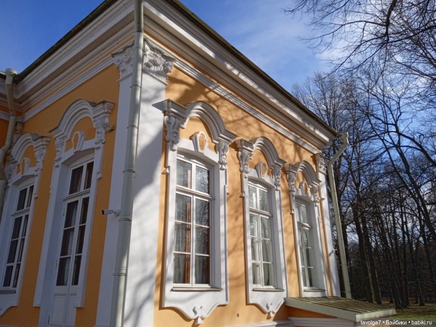 Rainbow High Junior в Петергофе