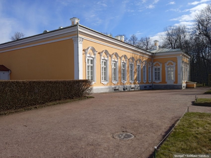 Rainbow High Junior в Петергофе