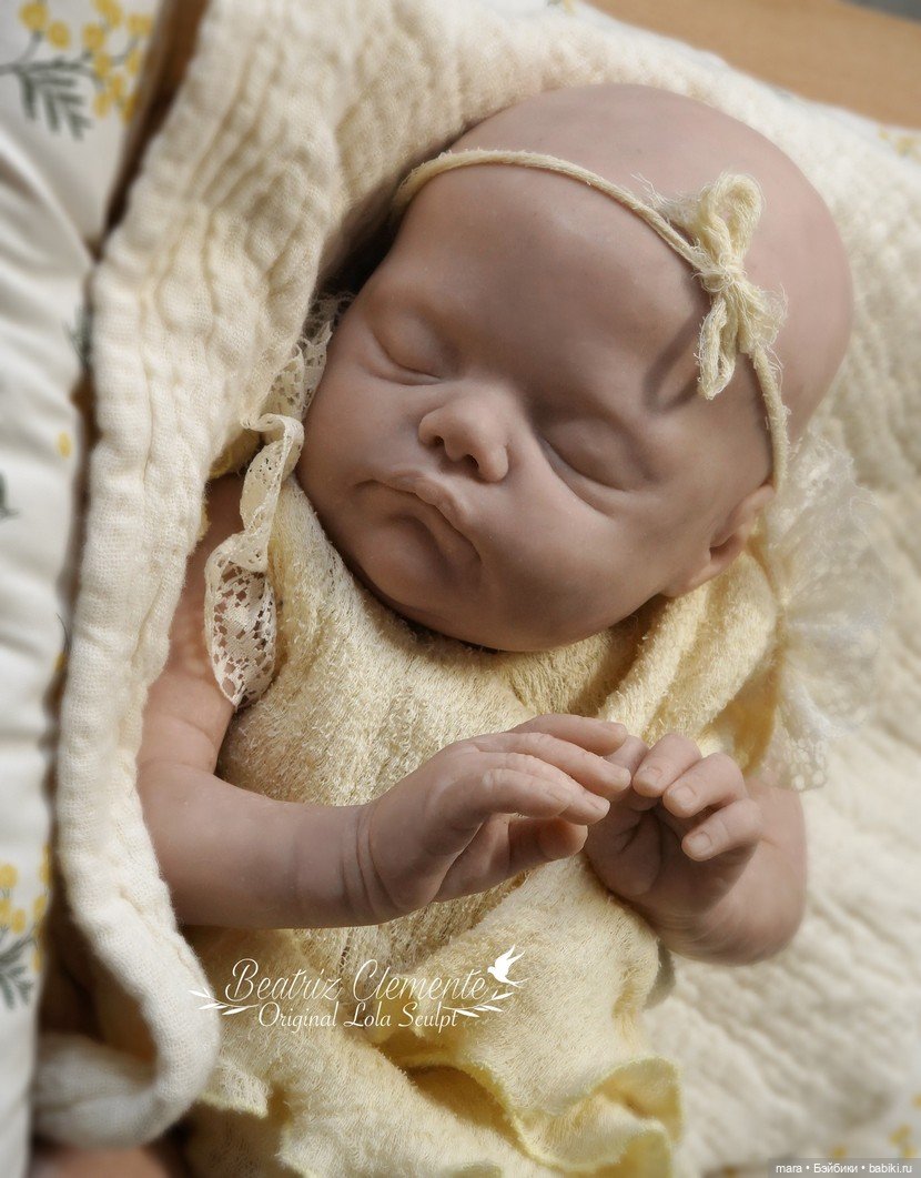 Беатрис Клементе представила скульптуру малышки Лолы (фото 2)