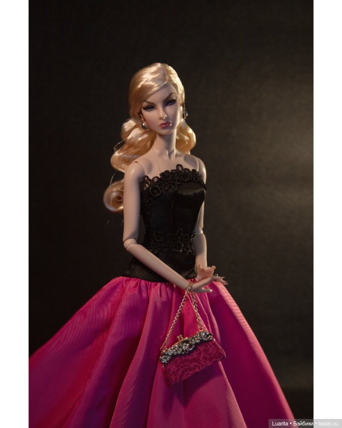 Фото дебют Agnes Von Veis