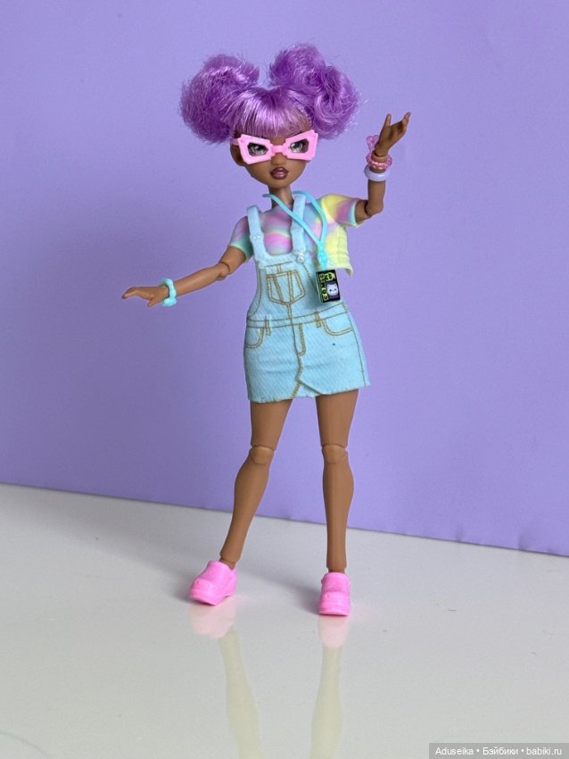 Zuru Minnee - самая маленькая в мире fashion doll