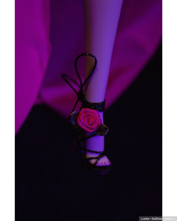 Фото дебют Agnes Von Veis