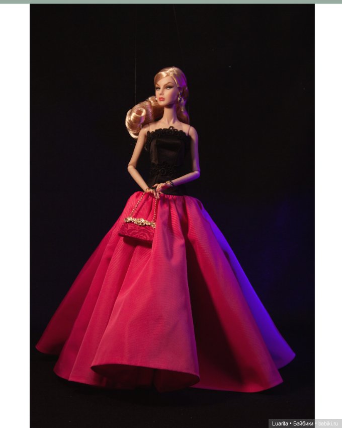 Фото дебют Agnes Von Veis