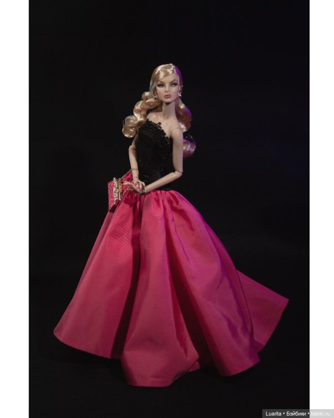 Фото дебют Agnes Von Veis