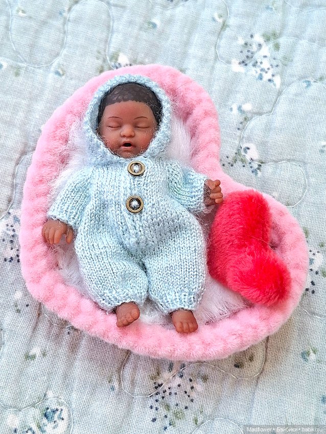 Малыши Zuru my mini baby - продолжаю одевать крошек (фото 3)