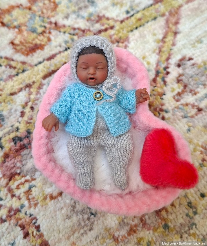 Малыши Zuru my mini baby - продолжаю одевать крошек (фото 10)