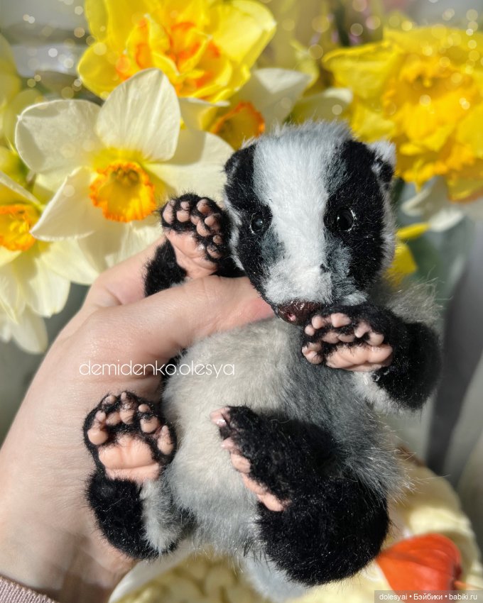 Малыш барсук Прохор — Игрушки в смешанной технике (мех и глина): Арт (фото 4)