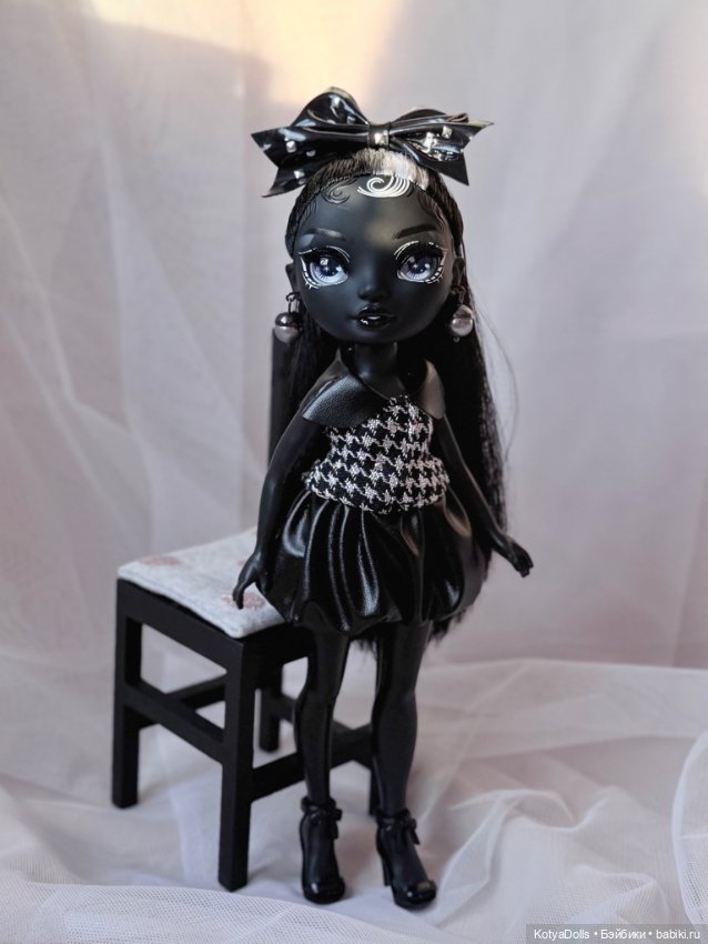 Свет и тень — Куклы Rainbow High (Рейнбоу Хай (фото 10)