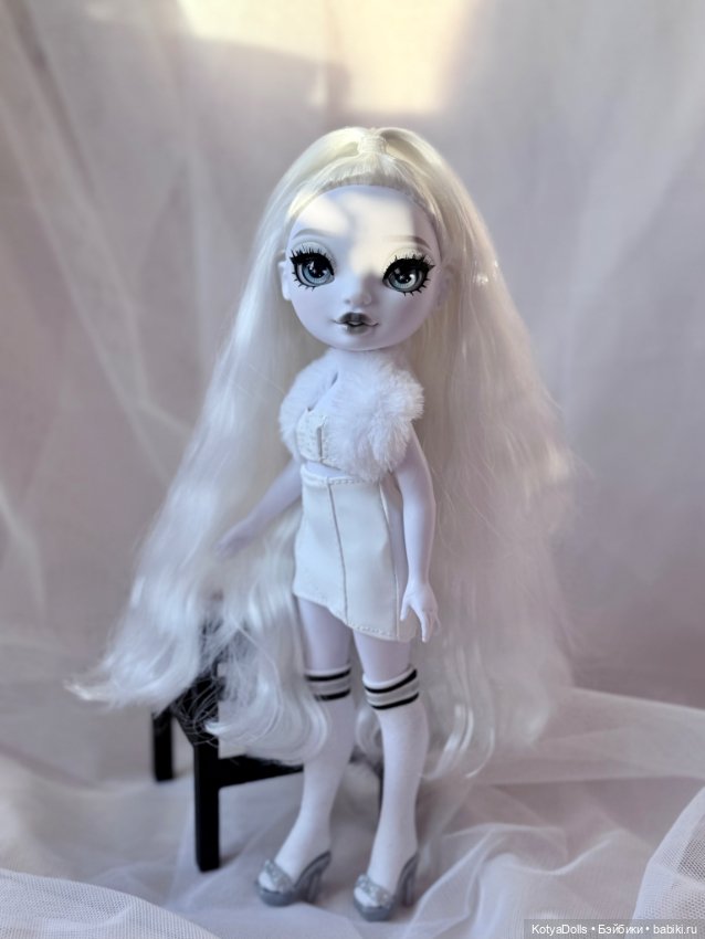 Свет и тень — Куклы Rainbow High (Рейнбоу Хай (фото 4)