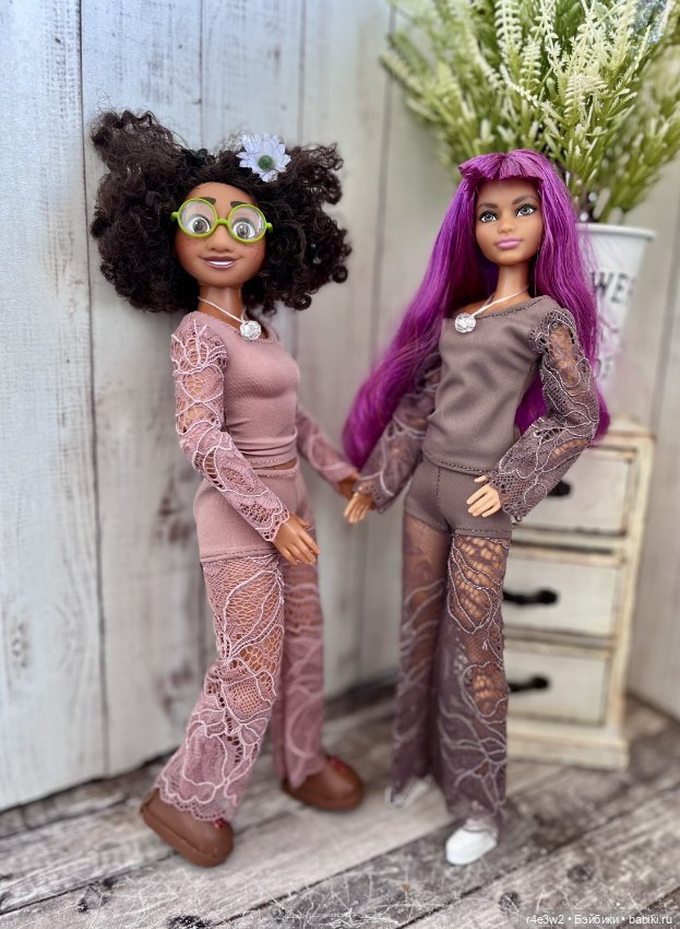 Куклы барби, дисней, ИТ, адонис и им подобные