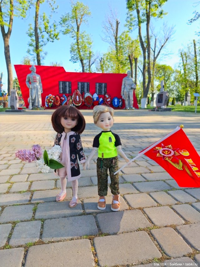 С праздником — Куклы Ruby Red (Руби Ред) Fashion Friends: Siblies