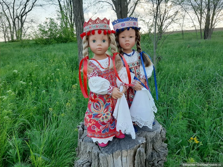Идет красавица, плывет лебёдушкой, и все любуются её красой (фото 5)