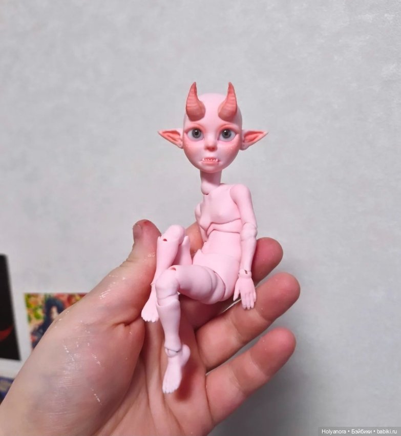 Маленький Бесёнок. Новая девочка на 1/12 теле