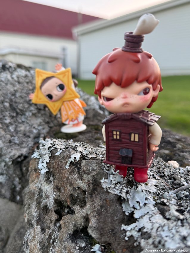 Hirono Shelter Cabin — Фигурки Pop Mart (Поп Март): Blind Box
