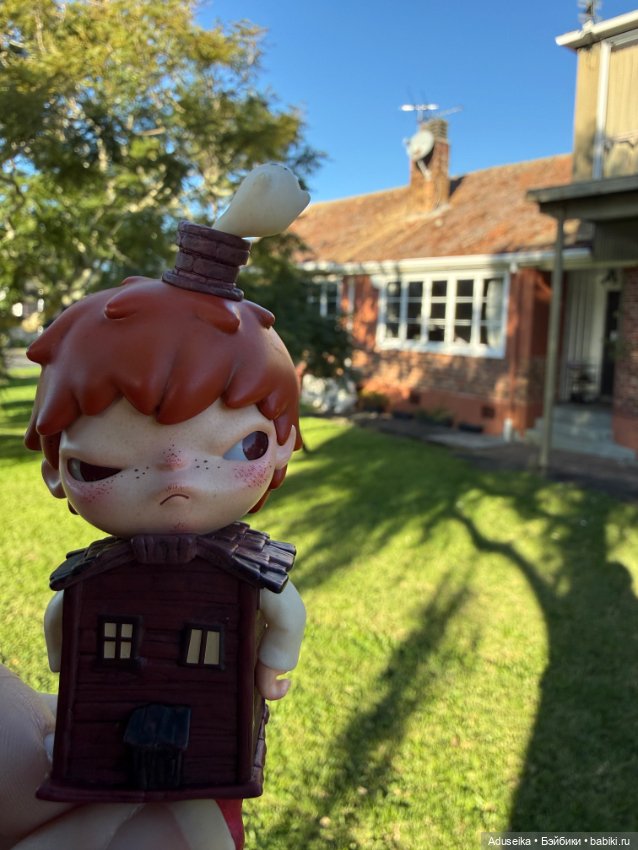 Hirono Shelter Cabin — Фигурки Pop Mart (Поп Март): Blind Box