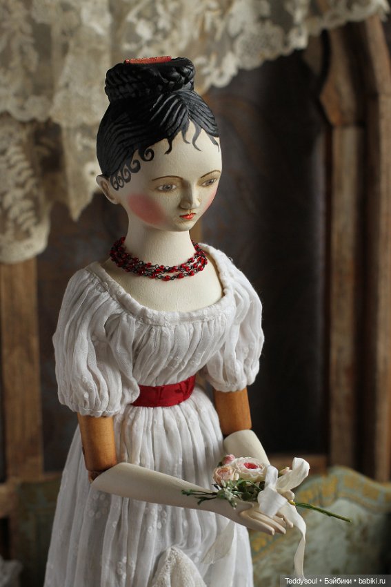 Кукла из дерева в стиле Grodner Tal Doll