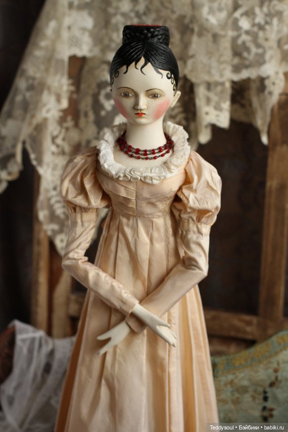 Кукла из дерева в стиле Grodner Tal Doll