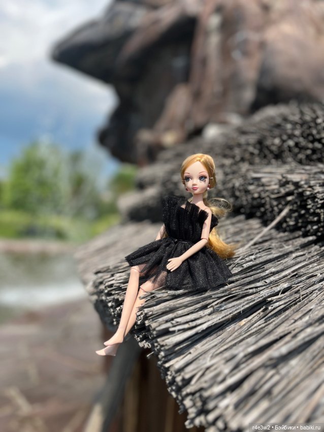 Соня на пляже — Куклы Kurhn Doll и Sonya