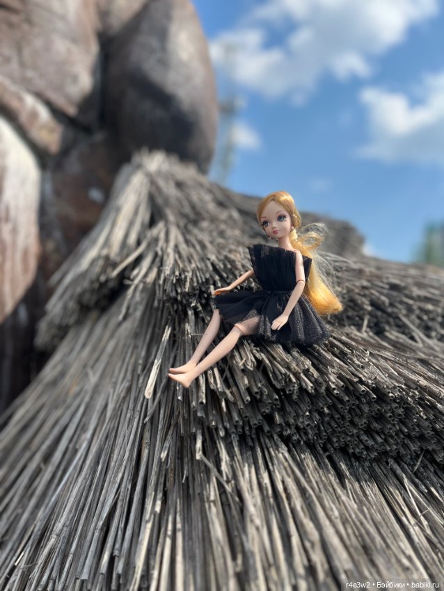 Соня на пляже — Куклы Kurhn Doll и Sonya